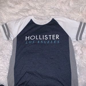 Hollister T-Shirt